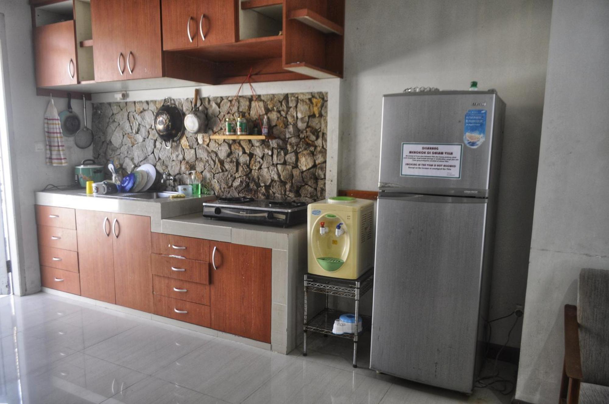 Dallil Putra Villa Lembang Ngoại thất bức ảnh